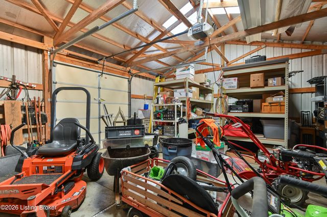 7806 Floydsburg Rd, Crestwood, KY 40014