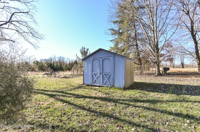 7806 Floydsburg Rd, Crestwood, KY 40014