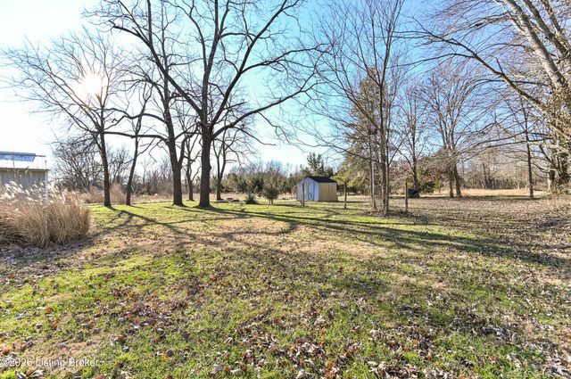 7806 Floydsburg Rd, Crestwood, KY 40014