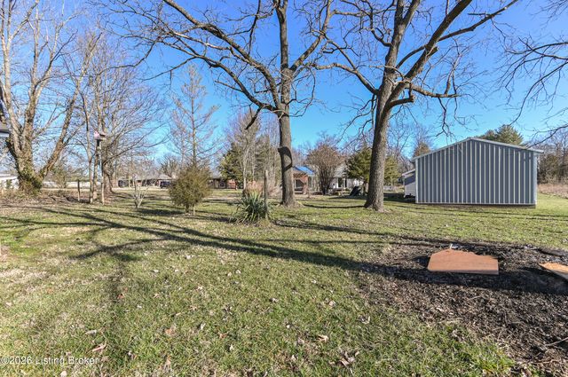 7806 Floydsburg Rd, Crestwood, KY 40014