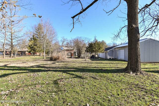 7806 Floydsburg Rd, Crestwood, KY 40014