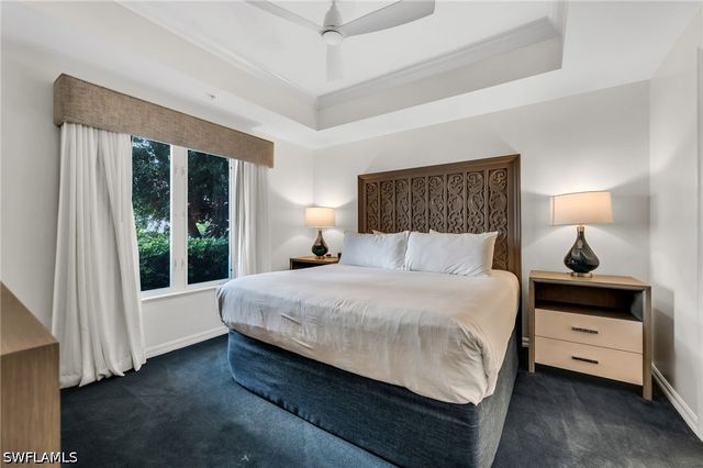 221 9th ST S 123, Naples, FL 34102