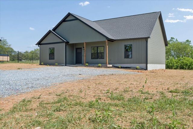 1442 Hickory Cove LN, Moneta, VA 24121