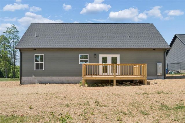 1442 Hickory Cove LN, Moneta, VA 24121