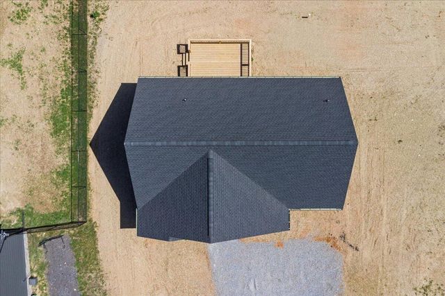 1442 Hickory Cove LN, Moneta, VA 24121