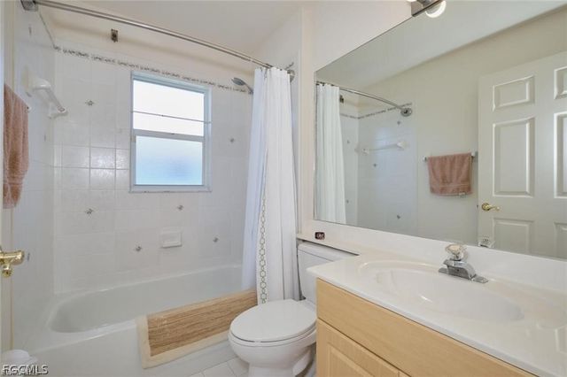 5507 SW 14th PL, Cape Coral, FL 33914