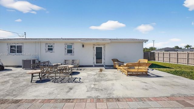 22301 SW 117th Pl, Miami, FL 33170