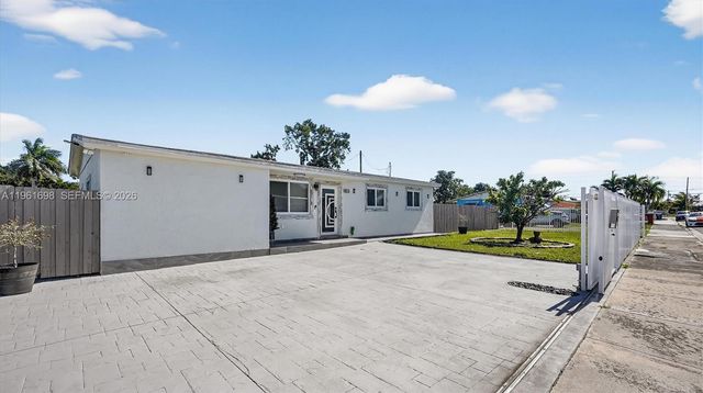 22301 SW 117th Pl, Miami, FL 33170