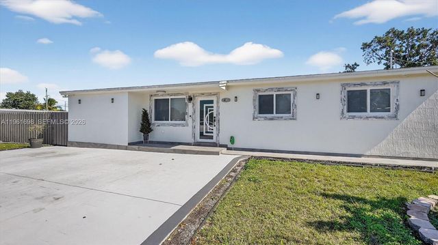 22301 SW 117th Pl, Miami, FL 33170