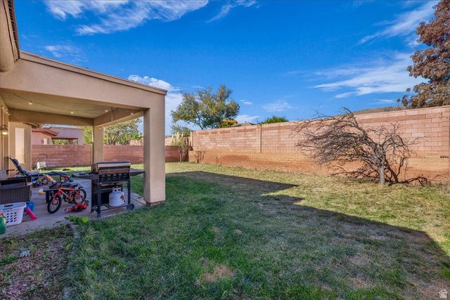 3309 E WILLOW SPRINGS DR, Washington, UT 84780