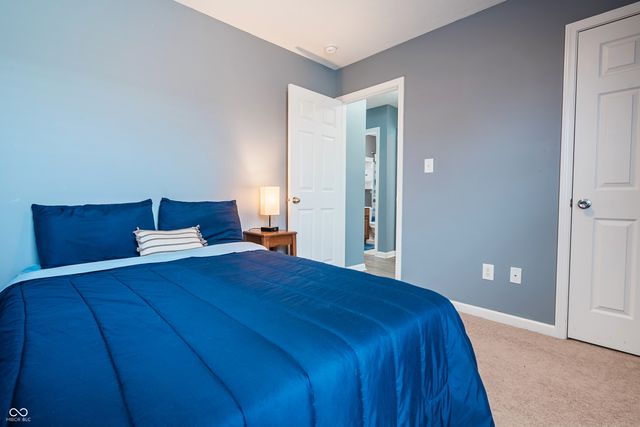 5371 Dollar Run Drive, Indianapolis, IN 46221