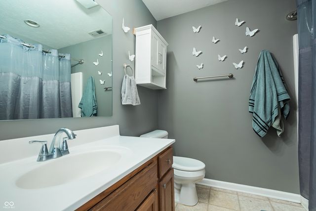 5371 Dollar Run Drive, Indianapolis, IN 46221