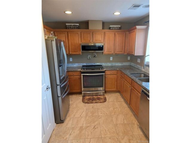 1170 S Pitkin Way, Aurora, CO 80017