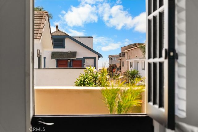 313 Alvarado, Newport Beach, CA 92661