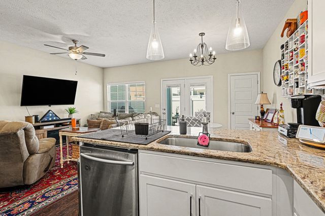 4320 Doral Dr, Murfreesboro, TN 37127