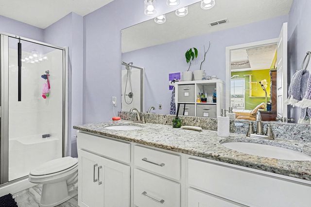 4320 Doral Dr, Murfreesboro, TN 37127