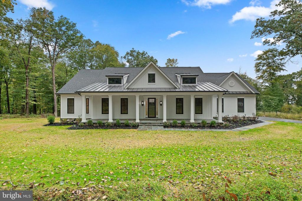 OC2 HIGHGATE DR #REGINA, Hampstead, MD 21074