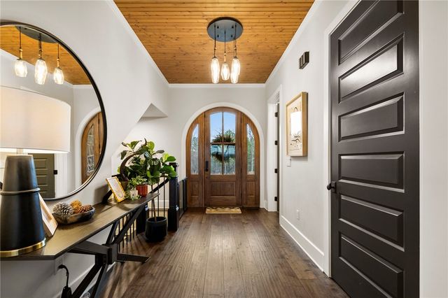 168 Settlement VLG Drive, Sunset, SC 29685