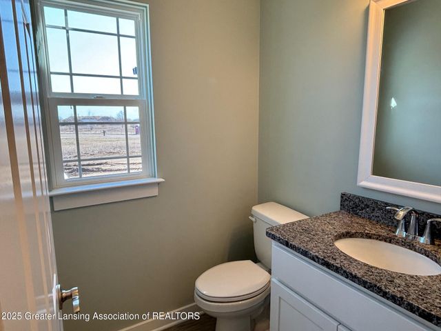 15312 Sherwood Lane, Lansing, MI 48906