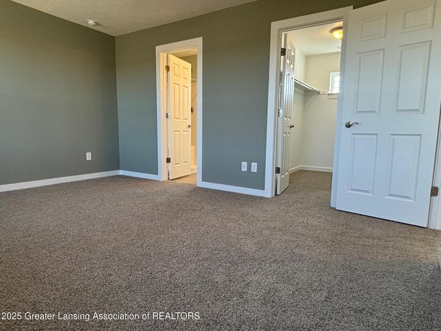 15312 Sherwood Lane, Lansing, MI 48906