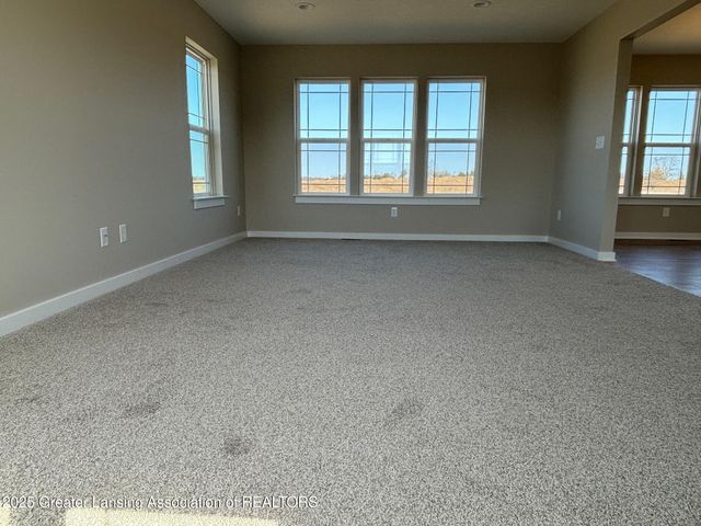 15312 Sherwood Lane, Lansing, MI 48906