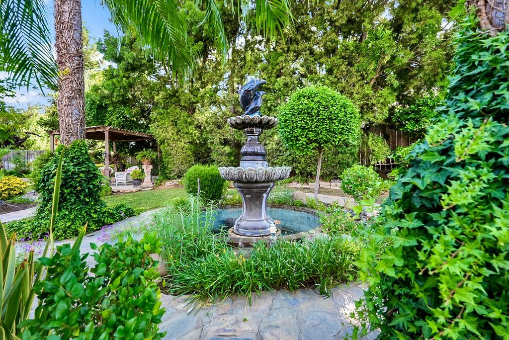 Image 30 of property listing at 12165 Pheasant Run Boulevard, Chowchilla, CA 93610