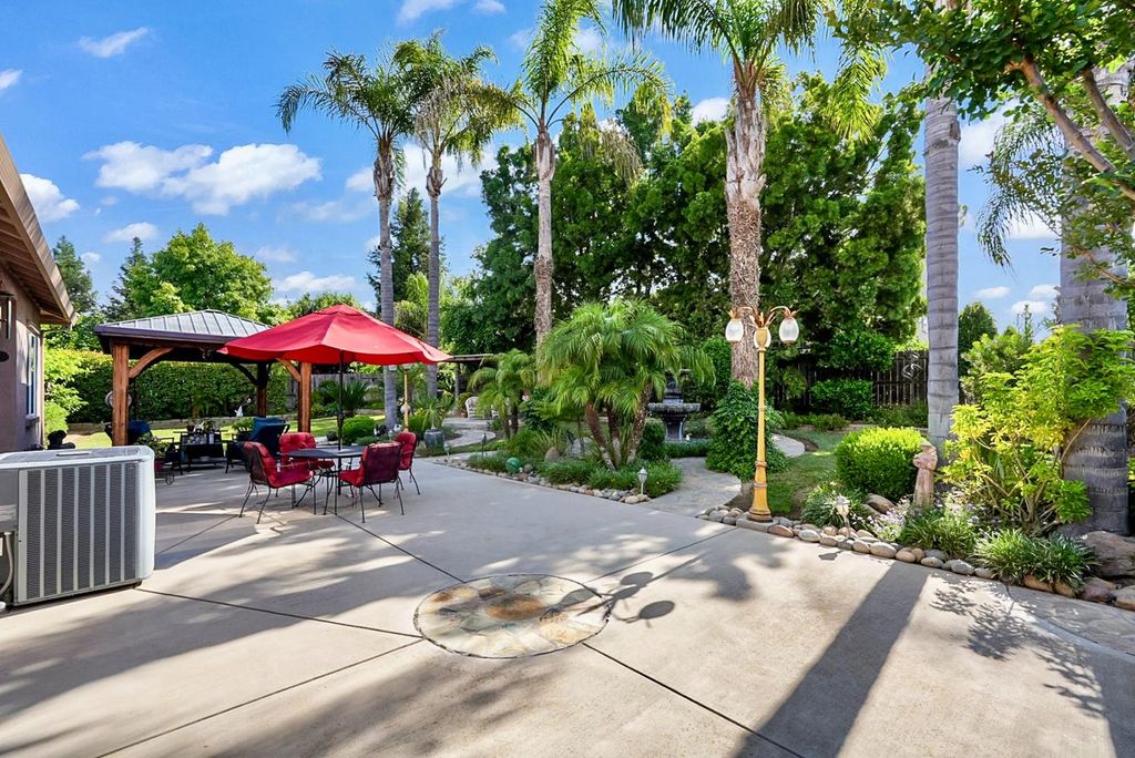 Image 34 of property listing at 12165 Pheasant Run Boulevard, Chowchilla, CA 93610