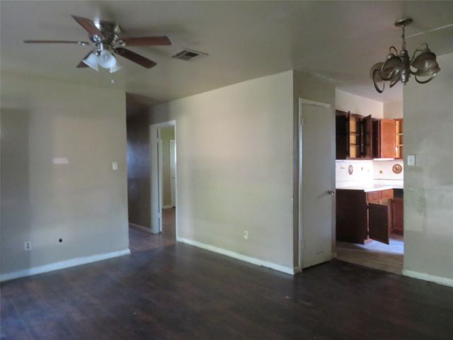 827 Marcolin Street, Houston, TX 77088