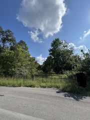 216 Running Meadows Rd, Portland, TN 37148