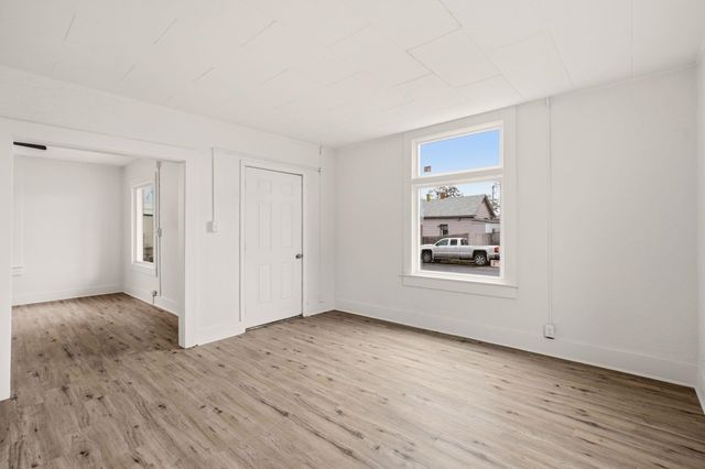 1408 E Pacific Ave, Spokane, WA 99202