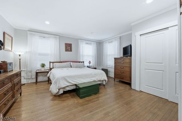 449 Union Ave, Elizabeth City, NJ 07208
