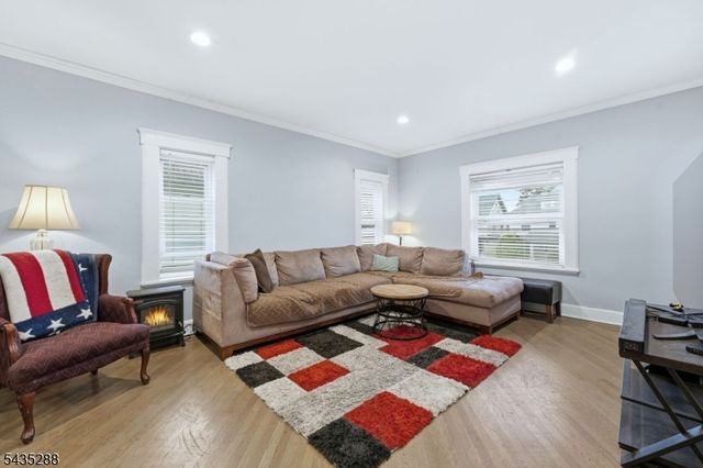 449 Union Ave, Elizabeth City, NJ 07208