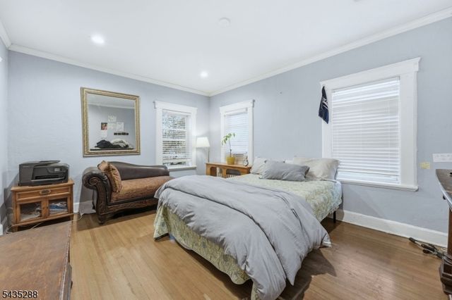 449 Union Ave, Elizabeth City, NJ 07208