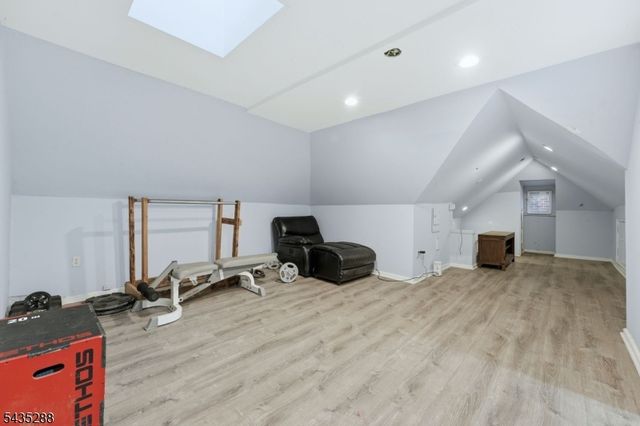 449 Union Ave, Elizabeth City, NJ 07208