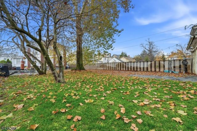 449 Union Ave, Elizabeth City, NJ 07208