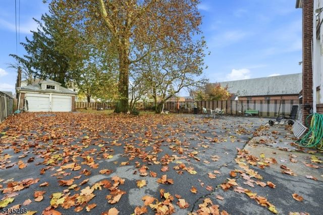 449 Union Ave, Elizabeth City, NJ 07208