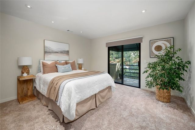 1257 Iris 4, San Luis Obispo, CA 93401