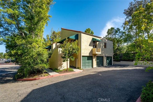1257 Iris 4, San Luis Obispo, CA 93401