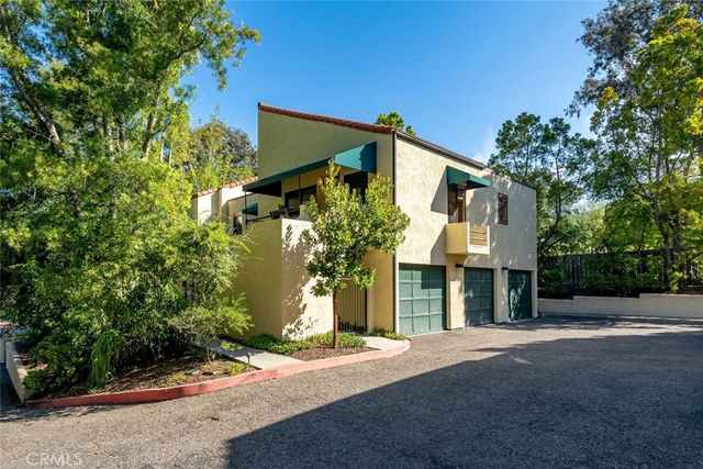 1257 Iris 4, San Luis Obispo, CA 93401