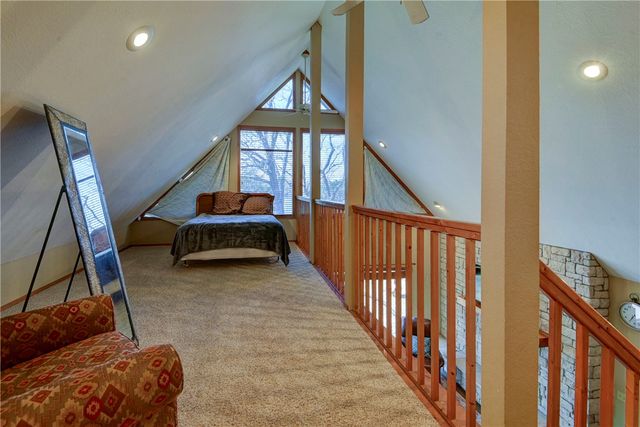 19804 Farm Road 2285, Eagle Rock, MO 65641