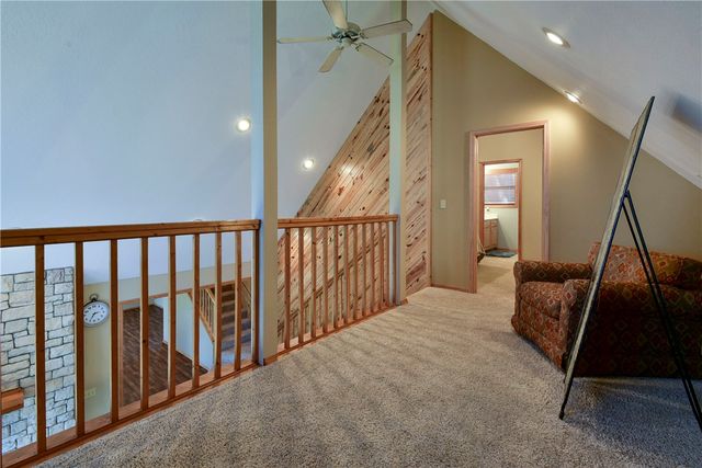 19804 Farm Road 2285, Eagle Rock, MO 65641