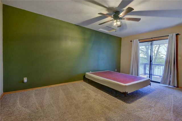 19804 Farm Road 2285, Eagle Rock, MO 65641