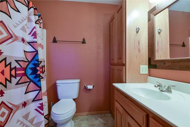 19804 Farm Road 2285, Eagle Rock, MO 65641