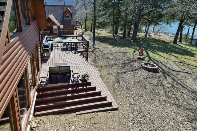 19804 Farm Road 2285, Eagle Rock, MO 65641