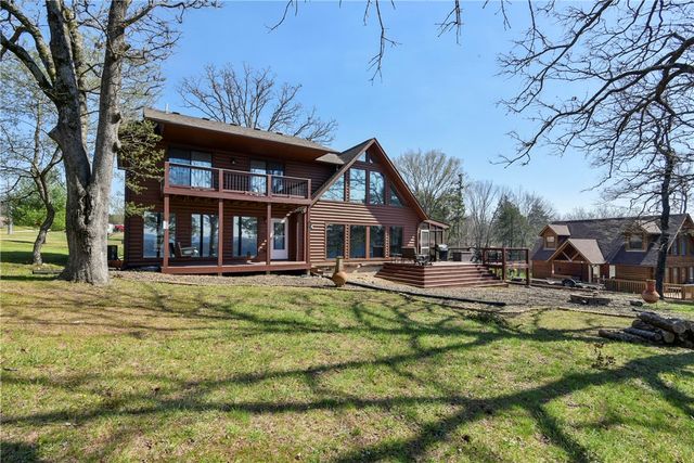 19804 Farm Road 2285, Eagle Rock, MO 65641