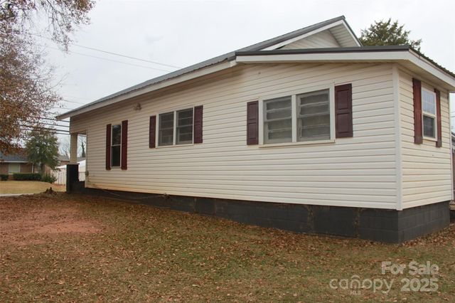 124 Eastside Drive, Forest City, NC 28043