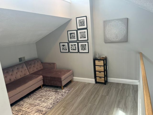 46 Lawton Brook Lane, Portsmouth, RI 02871
