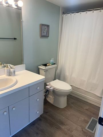 46 Lawton Brook Lane, Portsmouth, RI 02871