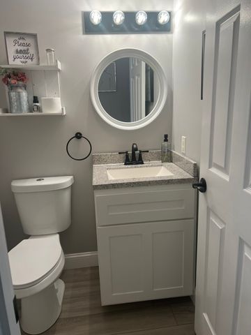46 Lawton Brook Lane, Portsmouth, RI 02871