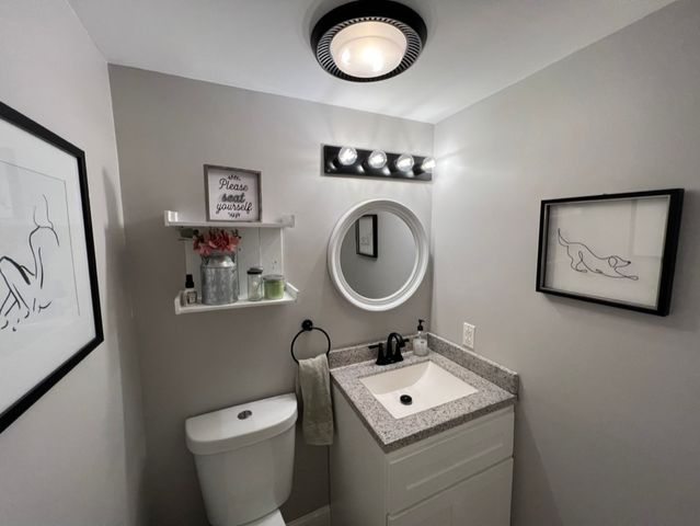 46 Lawton Brook Lane, Portsmouth, RI 02871